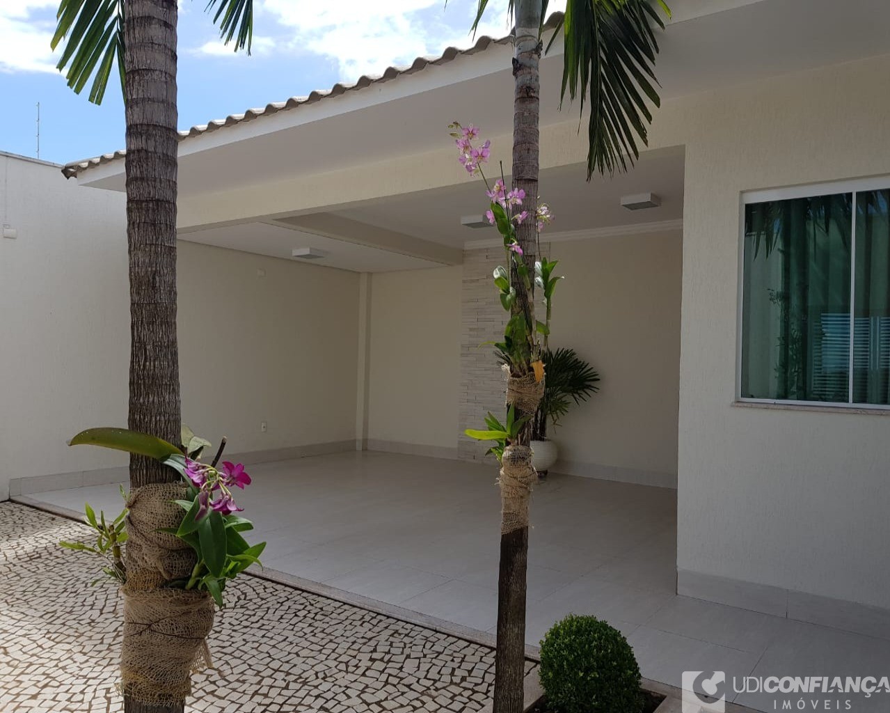 Casa à venda com 4 quartos, 250m² - Foto 8