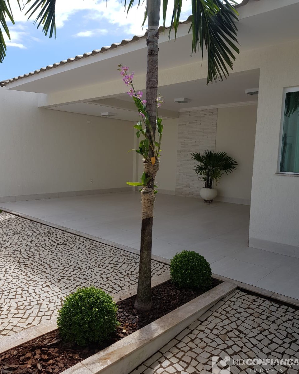 Casa à venda com 4 quartos, 250m² - Foto 11