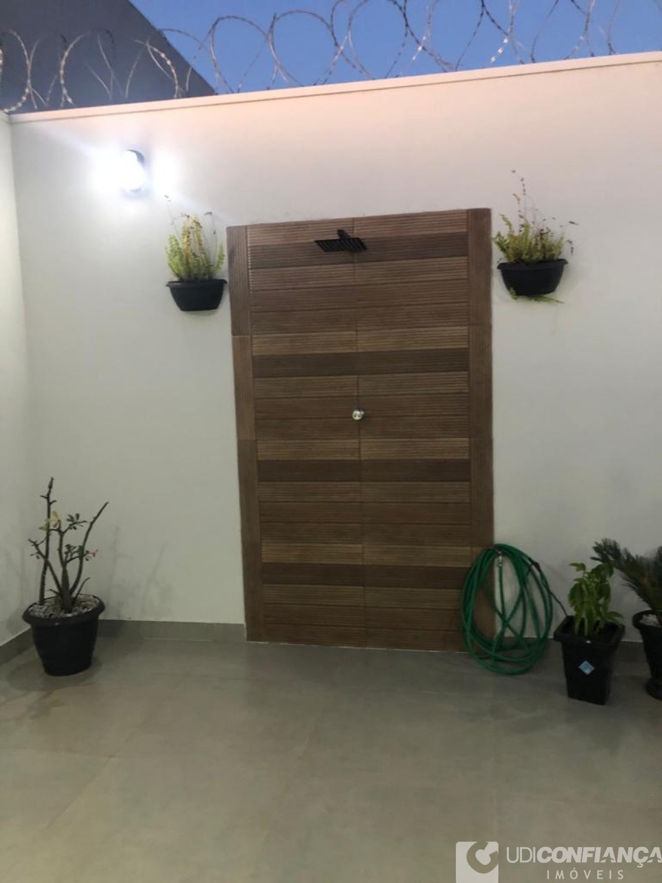 Casa à venda com 2 quartos, 100m² - Foto 19