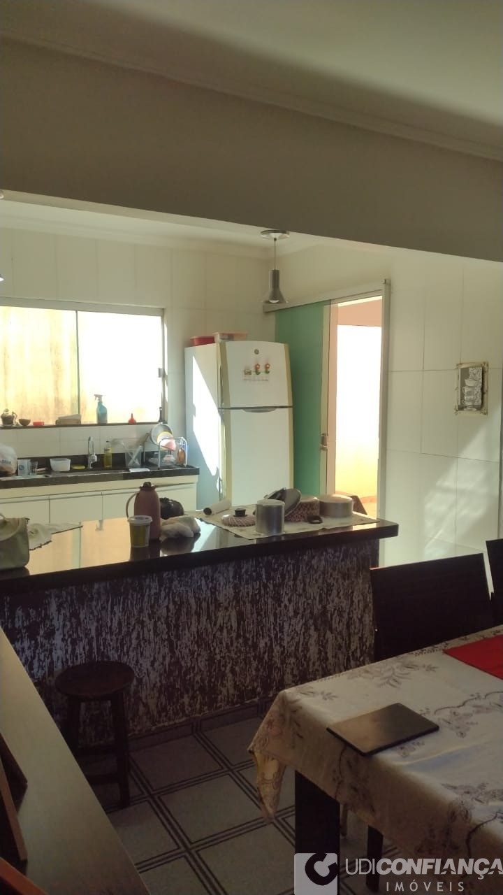 Casa à venda com 3 quartos, 130m² - Foto 6