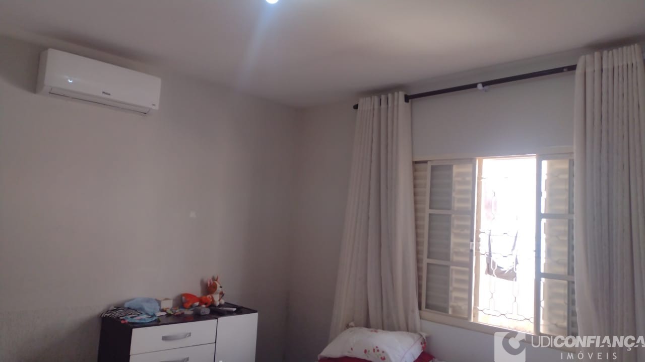 Casa à venda com 3 quartos, 130m² - Foto 17