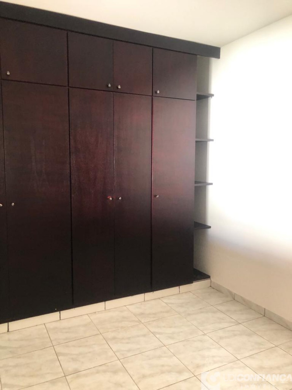 Casa à venda com 3 quartos, 182m² - Foto 5