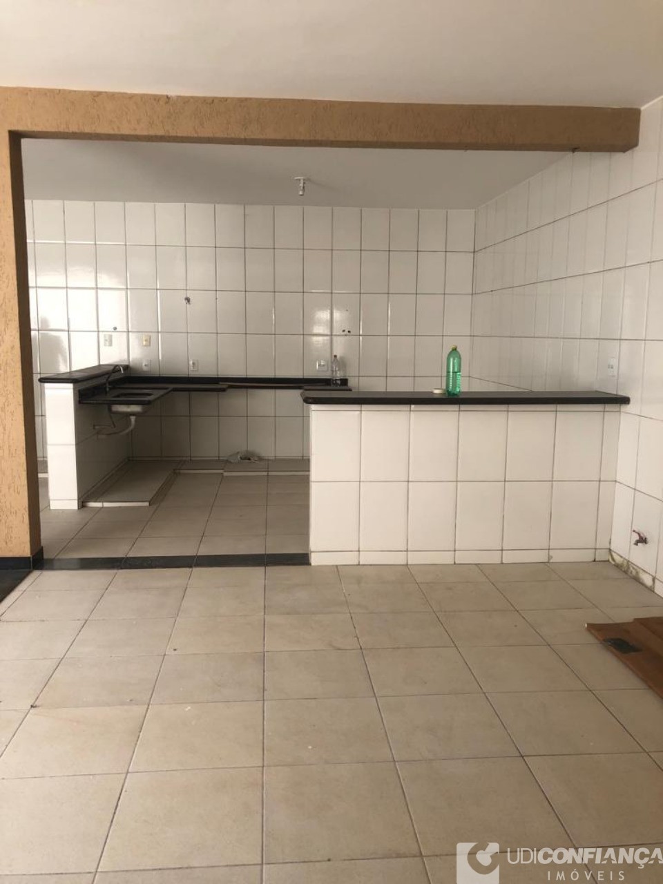 Casa à venda com 3 quartos, 182m² - Foto 15