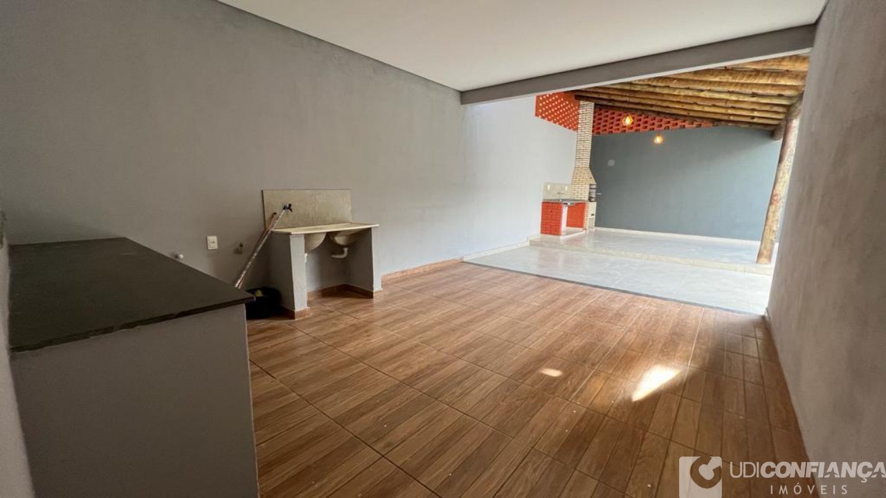 Casa à venda com 3 quartos, 160m² - Foto 8