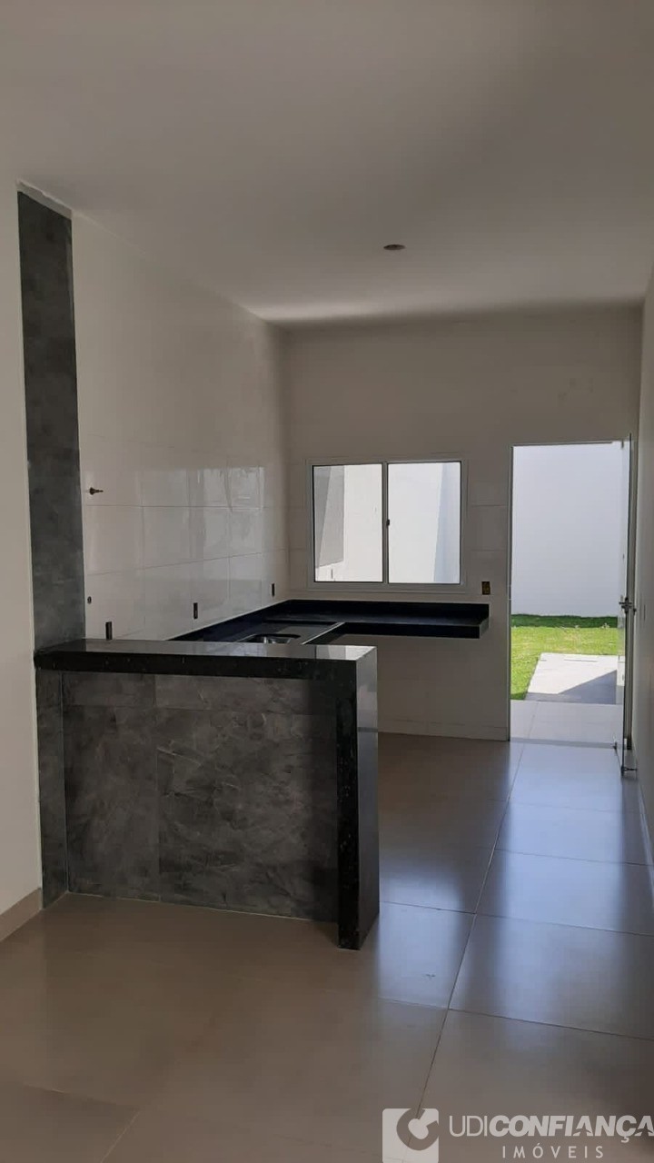 Casa à venda com 3 quartos, 81m² - Foto 18