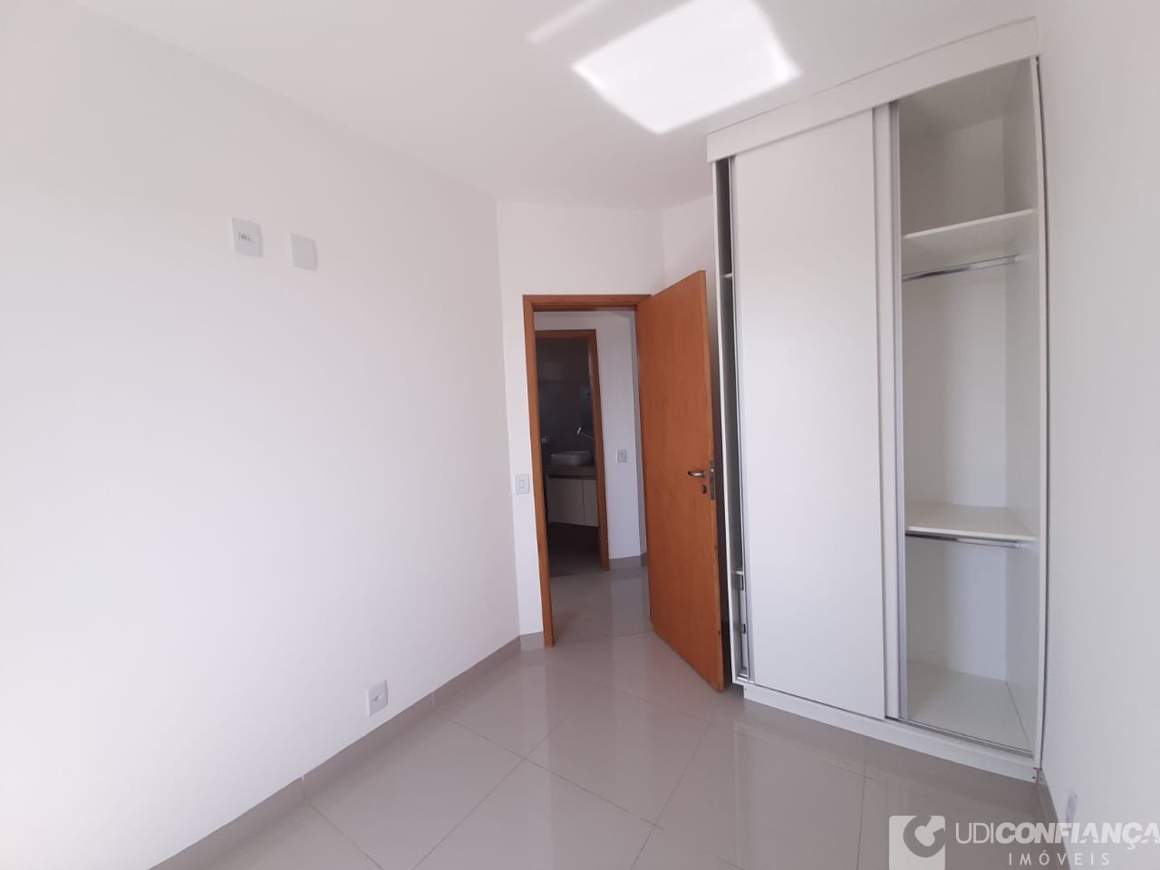 Apartamento à venda com 2 quartos, 50m² - Foto 3