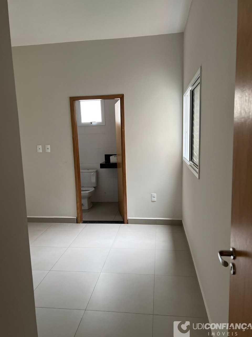 Casa à venda com 3 quartos, 74m² - Foto 20