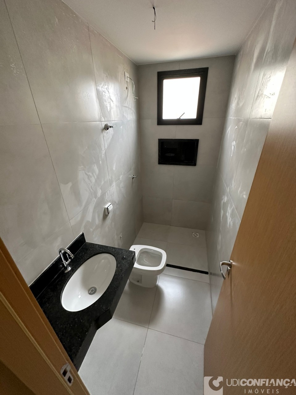 Apartamento à venda com 2 quartos, 65m² - Foto 5