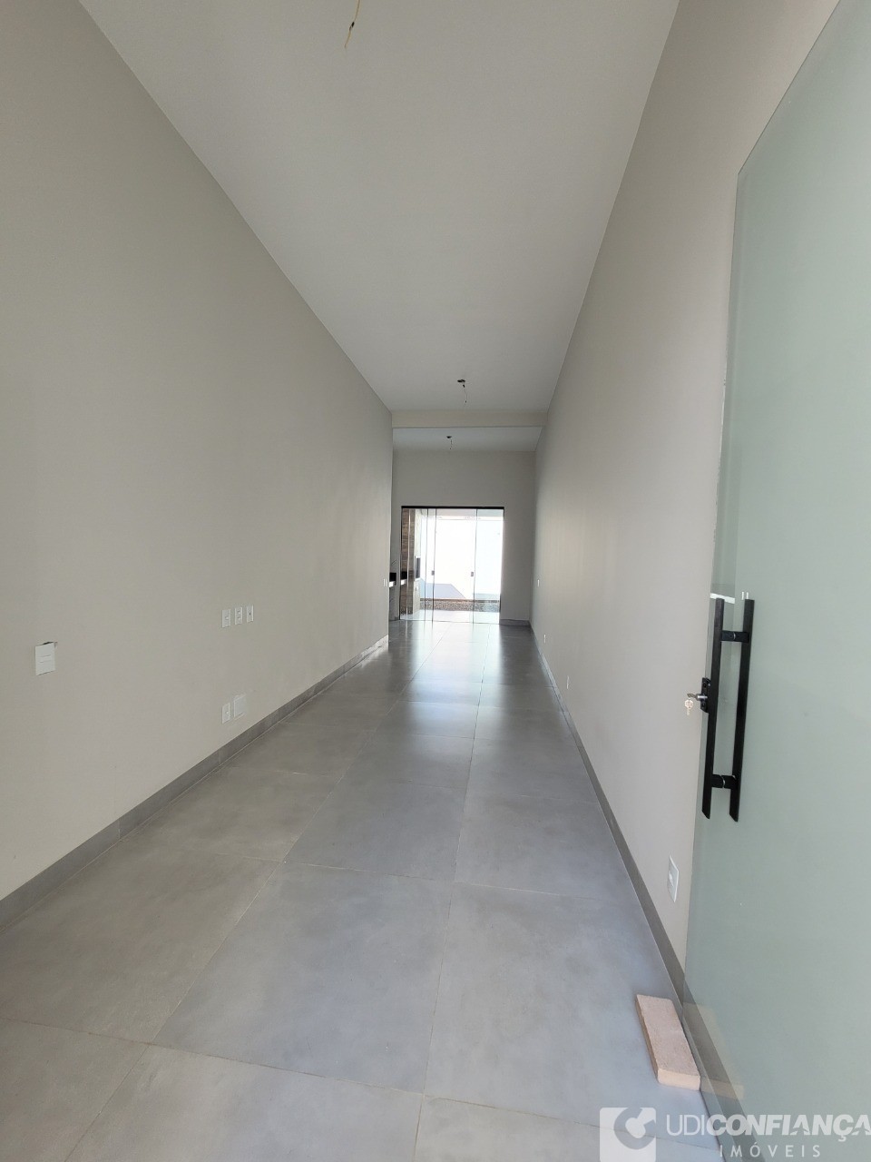 Casa à venda com 3 quartos, 85m² - Foto 3