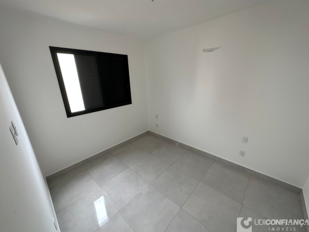 Apartamento à venda com 2 quartos, 65m² - Foto 7