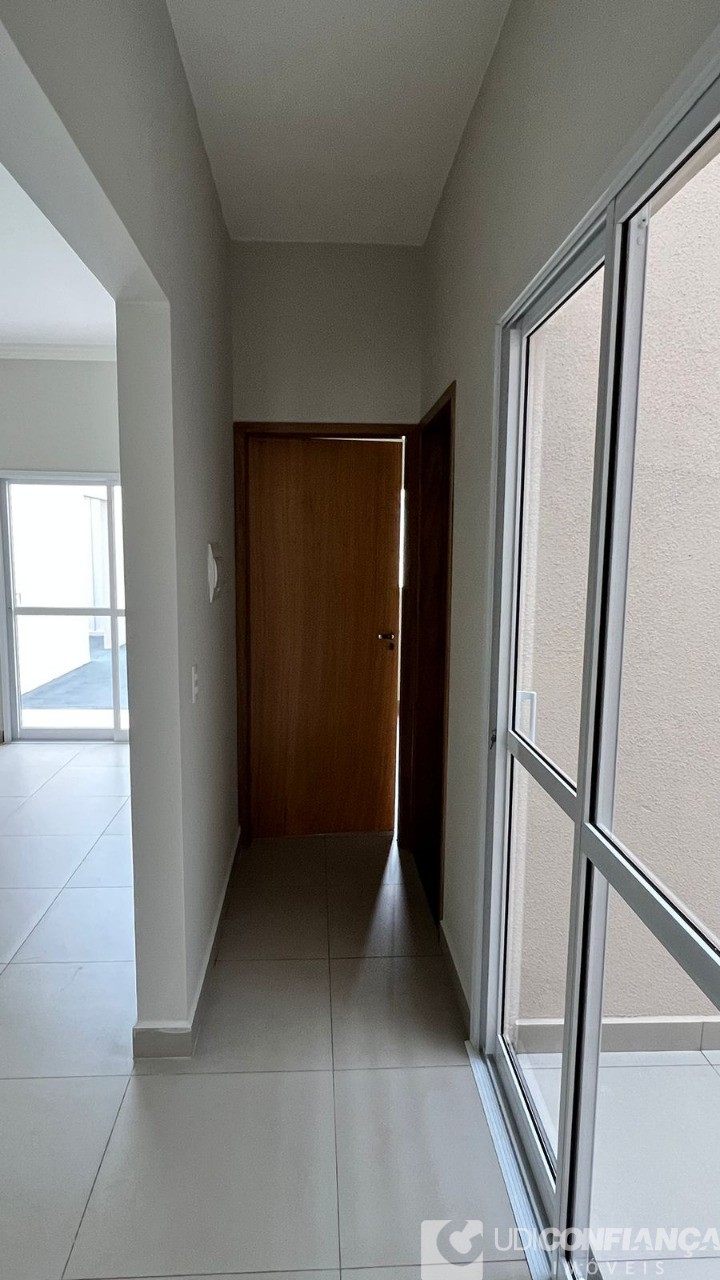 Casa à venda com 3 quartos, 74m² - Foto 8