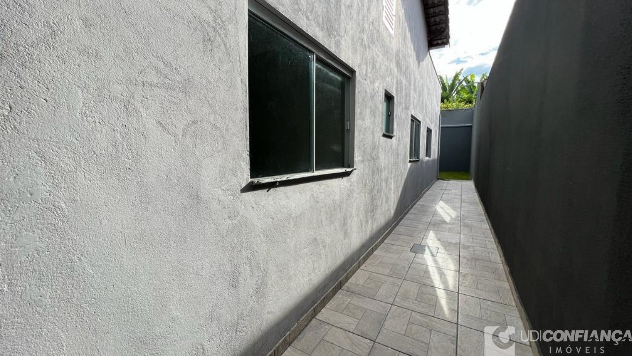 Casa à venda com 3 quartos, 160m² - Foto 9