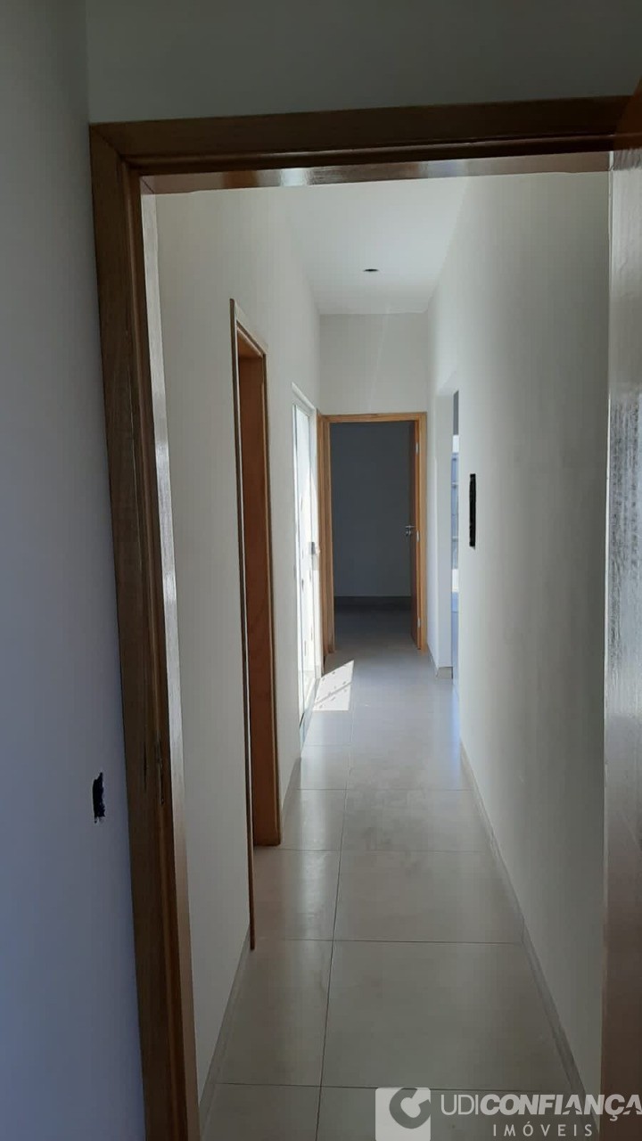 Casa à venda com 3 quartos, 81m² - Foto 13