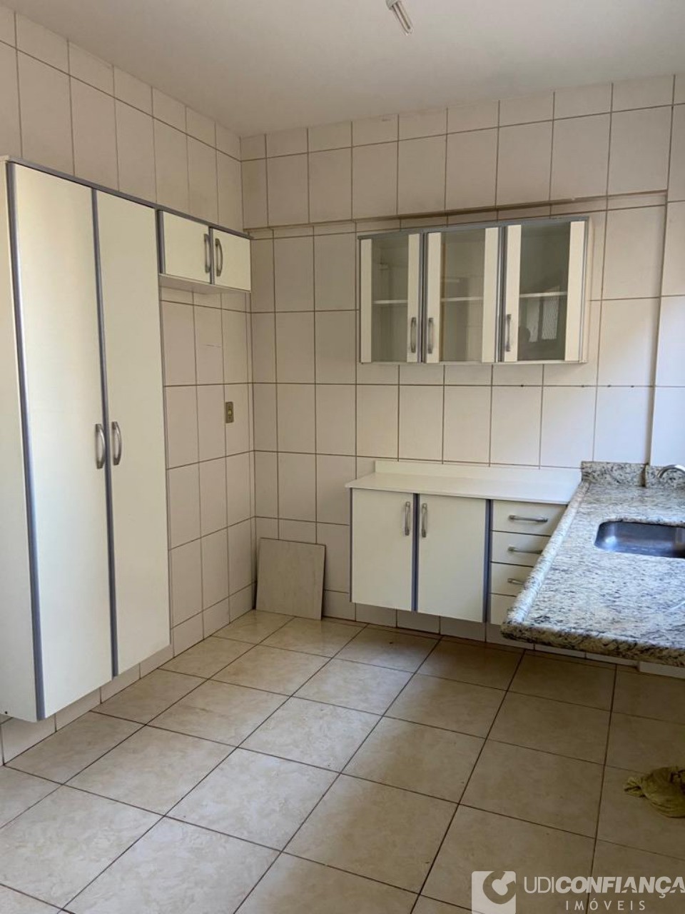 Apartamento à venda com 2 quartos, 68m² - Foto 9