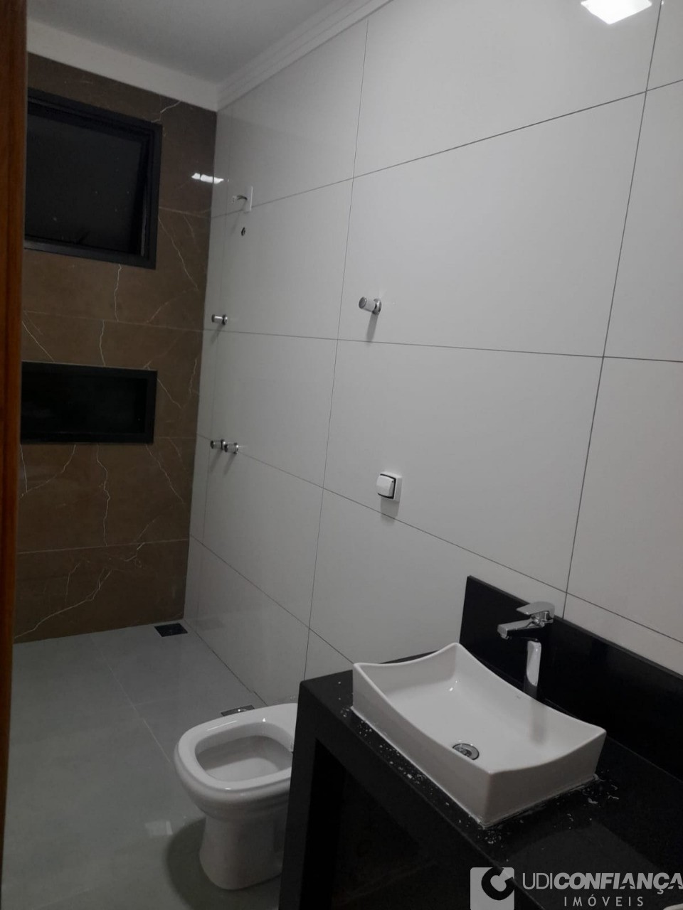 Casa à venda com 3 quartos, 160m² - Foto 6