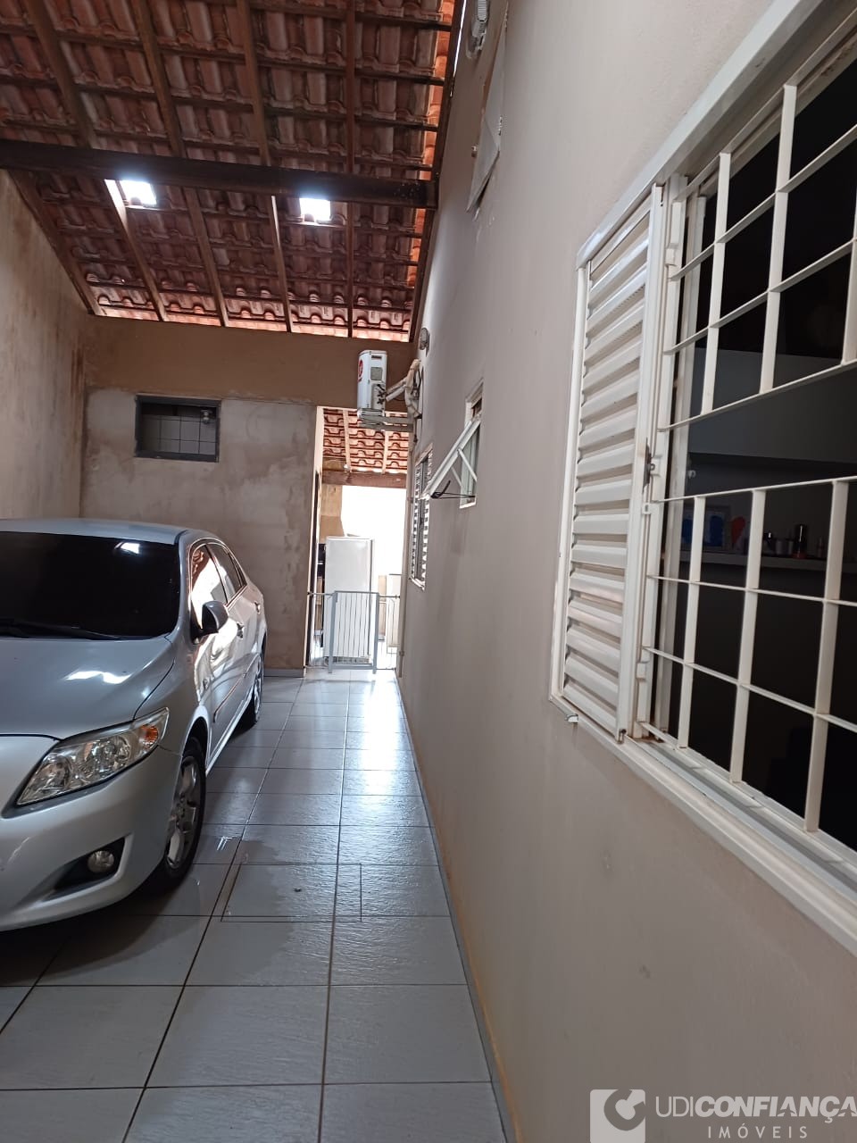 Casa à venda com 2 quartos, 135m² - Foto 3