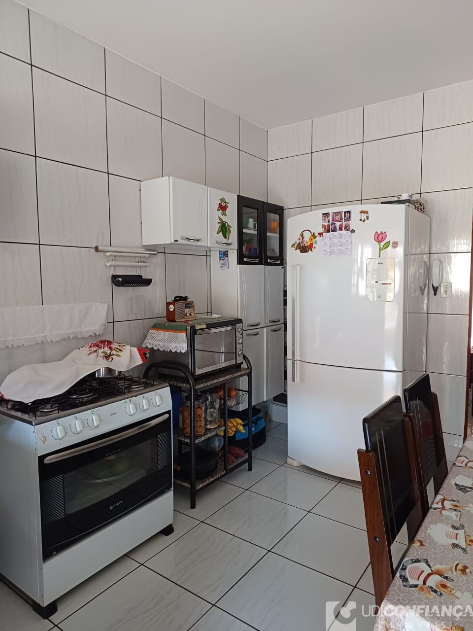 Casa à venda com 2 quartos, 135m² - Foto 4