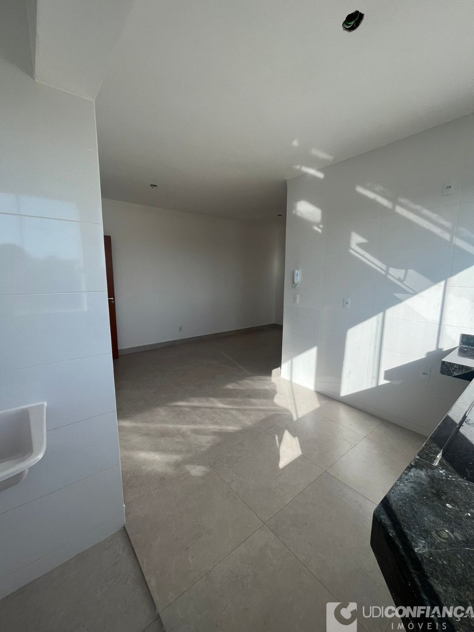 Apartamento à venda com 2 quartos, 53m² - Foto 13