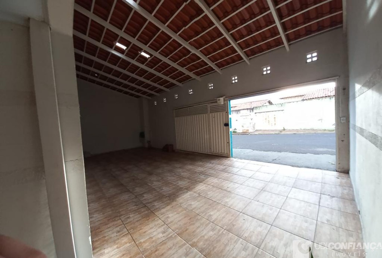 Casa à venda com 3 quartos, 200m² - Foto 9