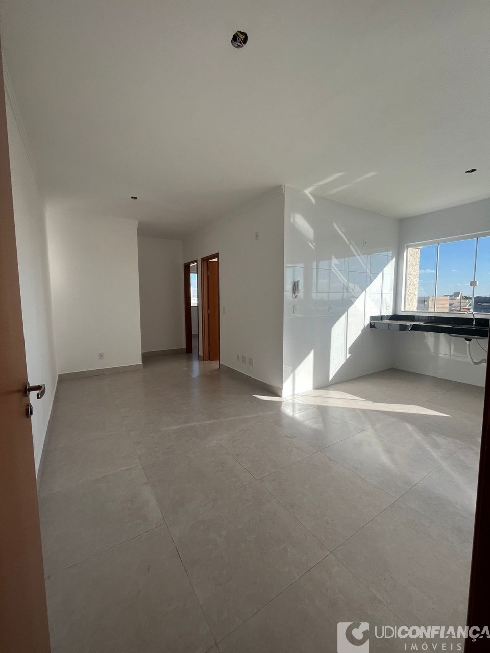 Apartamento à venda com 2 quartos, 53m² - Foto 12