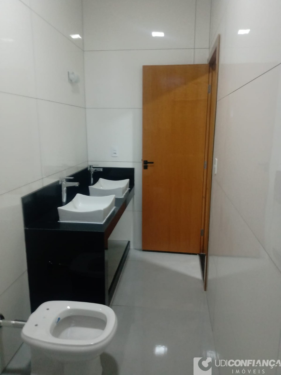 Casa à venda com 3 quartos, 160m² - Foto 11