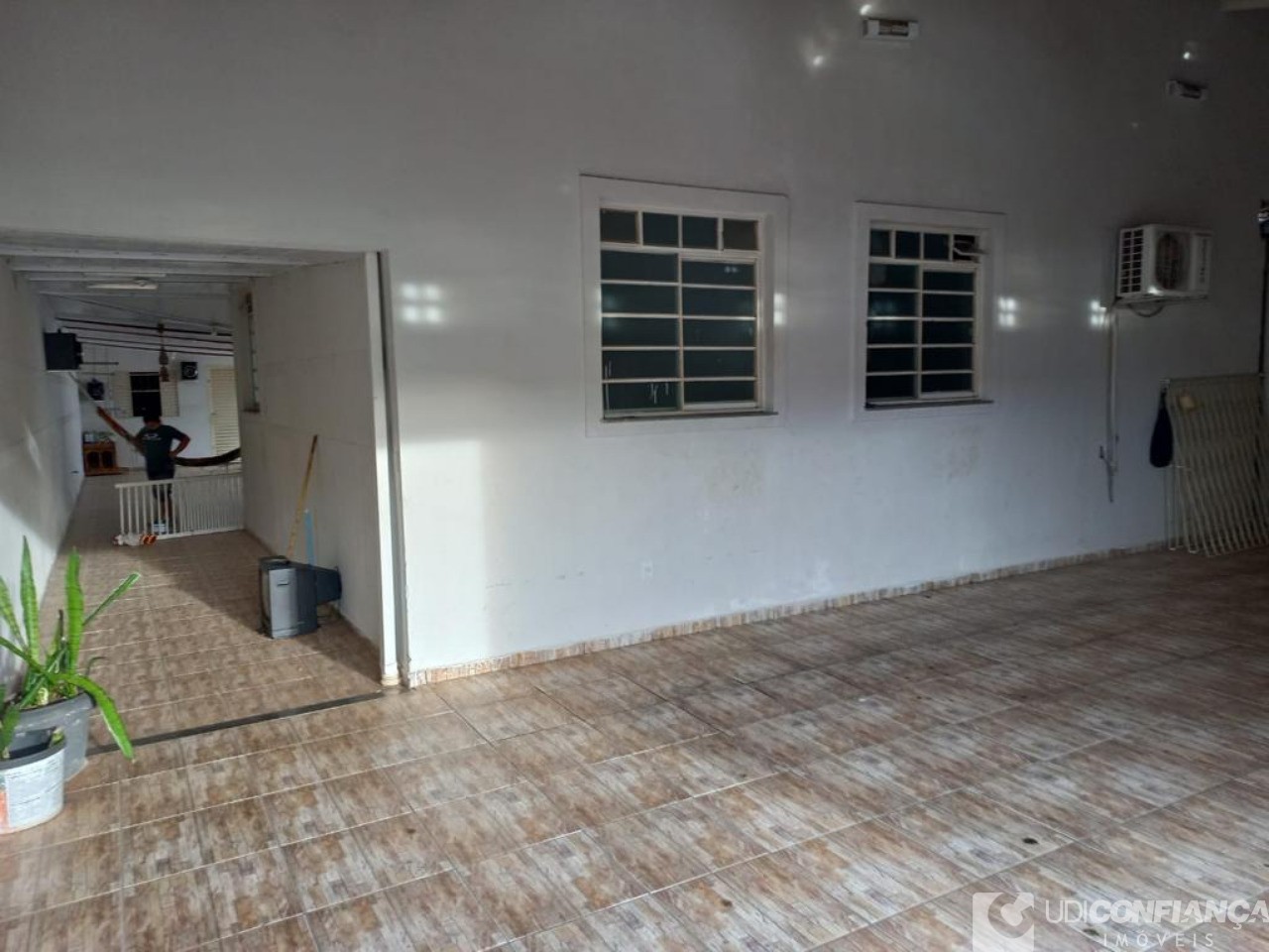 Casa à venda com 3 quartos, 200m² - Foto 8