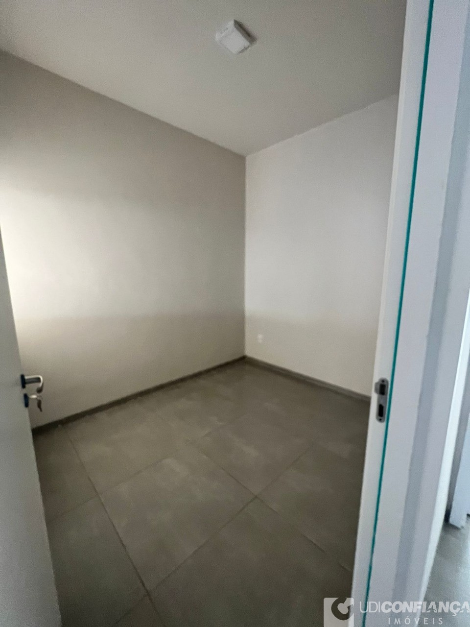 Casa à venda com 2 quartos, 77m² - Foto 13