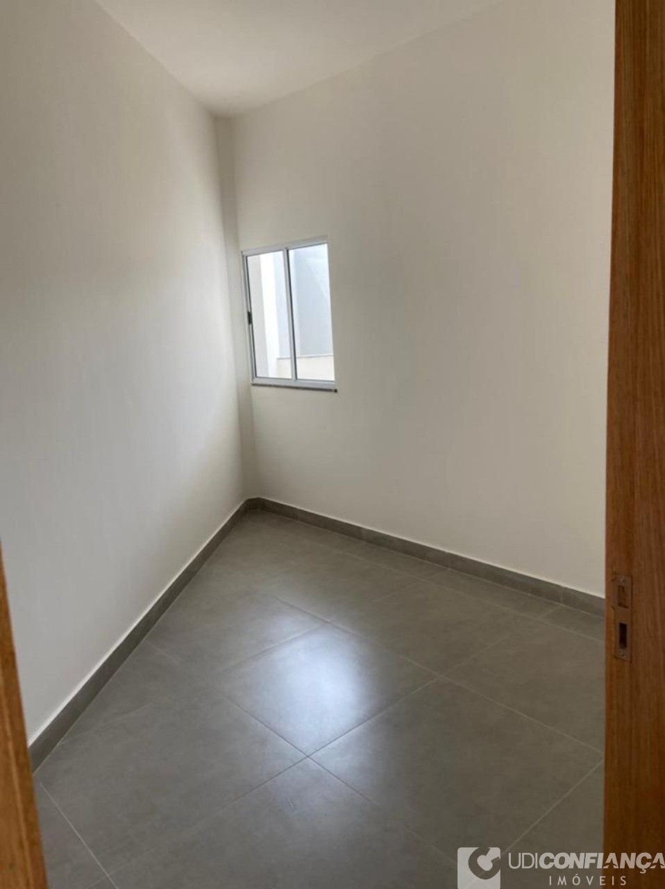 Apartamento à venda com 2 quartos, 64m² - Foto 31