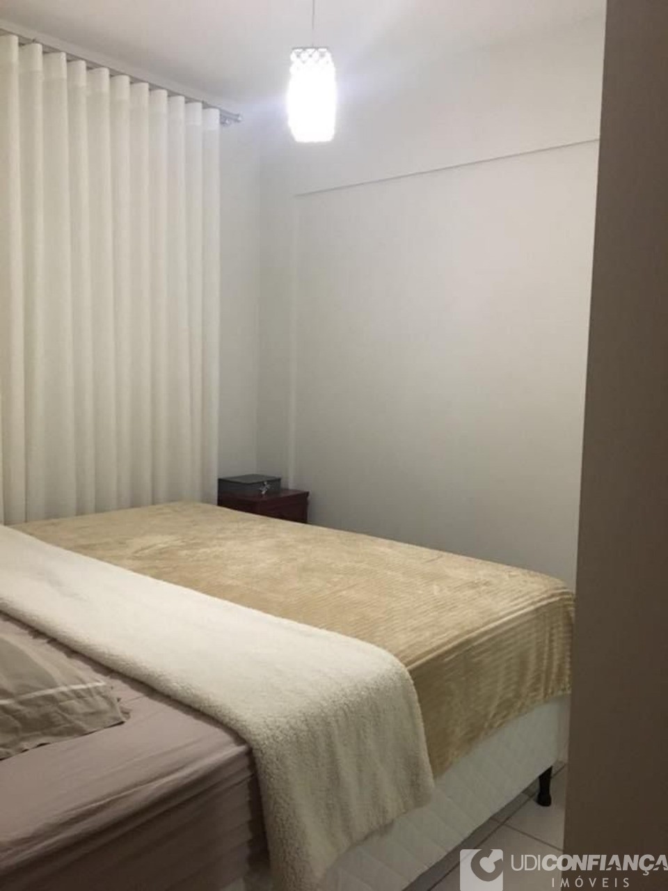 Apartamento à venda com 2 quartos, 60m² - Foto 4