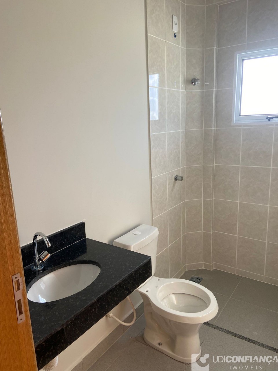 Apartamento à venda com 2 quartos, 65m² - Foto 11