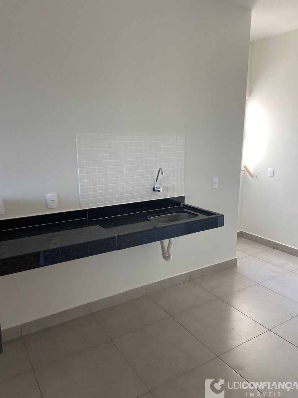 Apartamento à venda com 2 quartos, 65m² - Foto 5