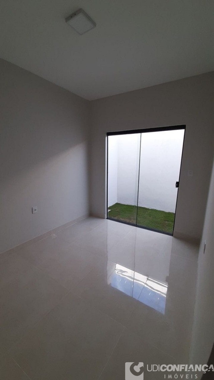 Casa à venda com 3 quartos, 80m² - Foto 16