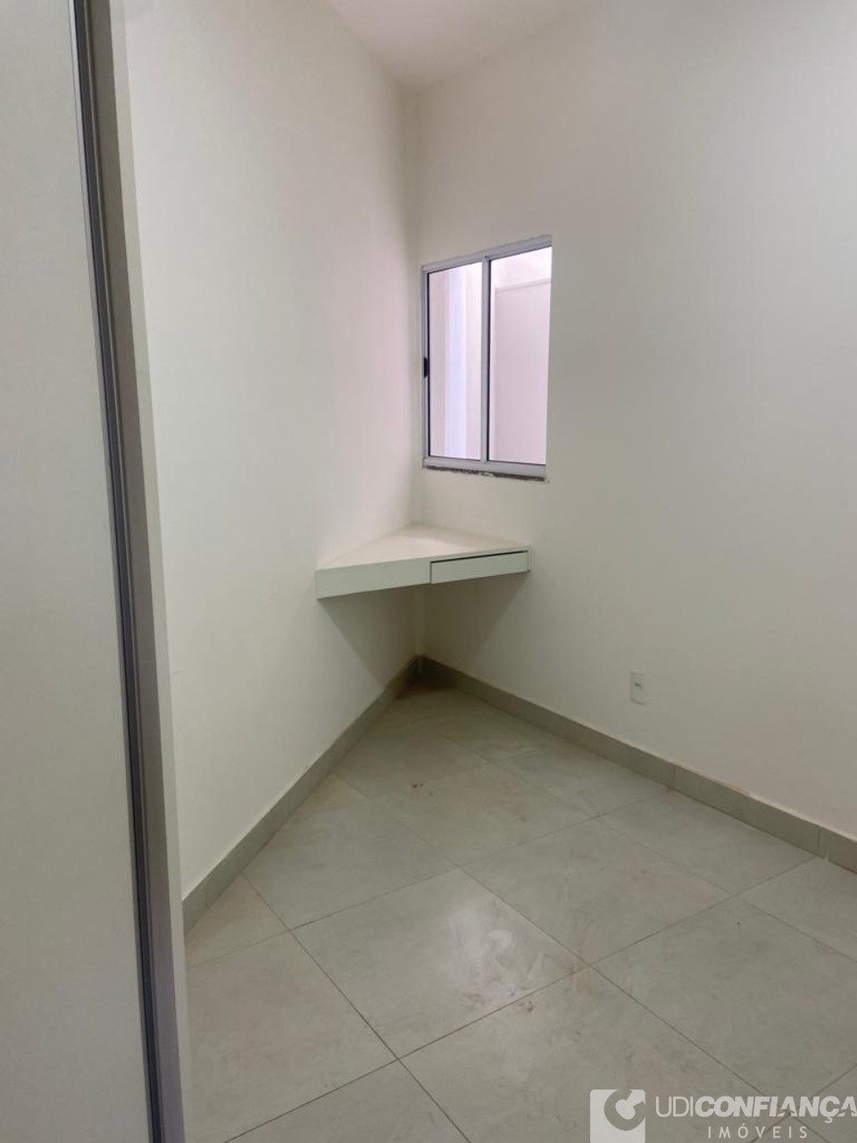 Apartamento à venda com 2 quartos, 64m² - Foto 20