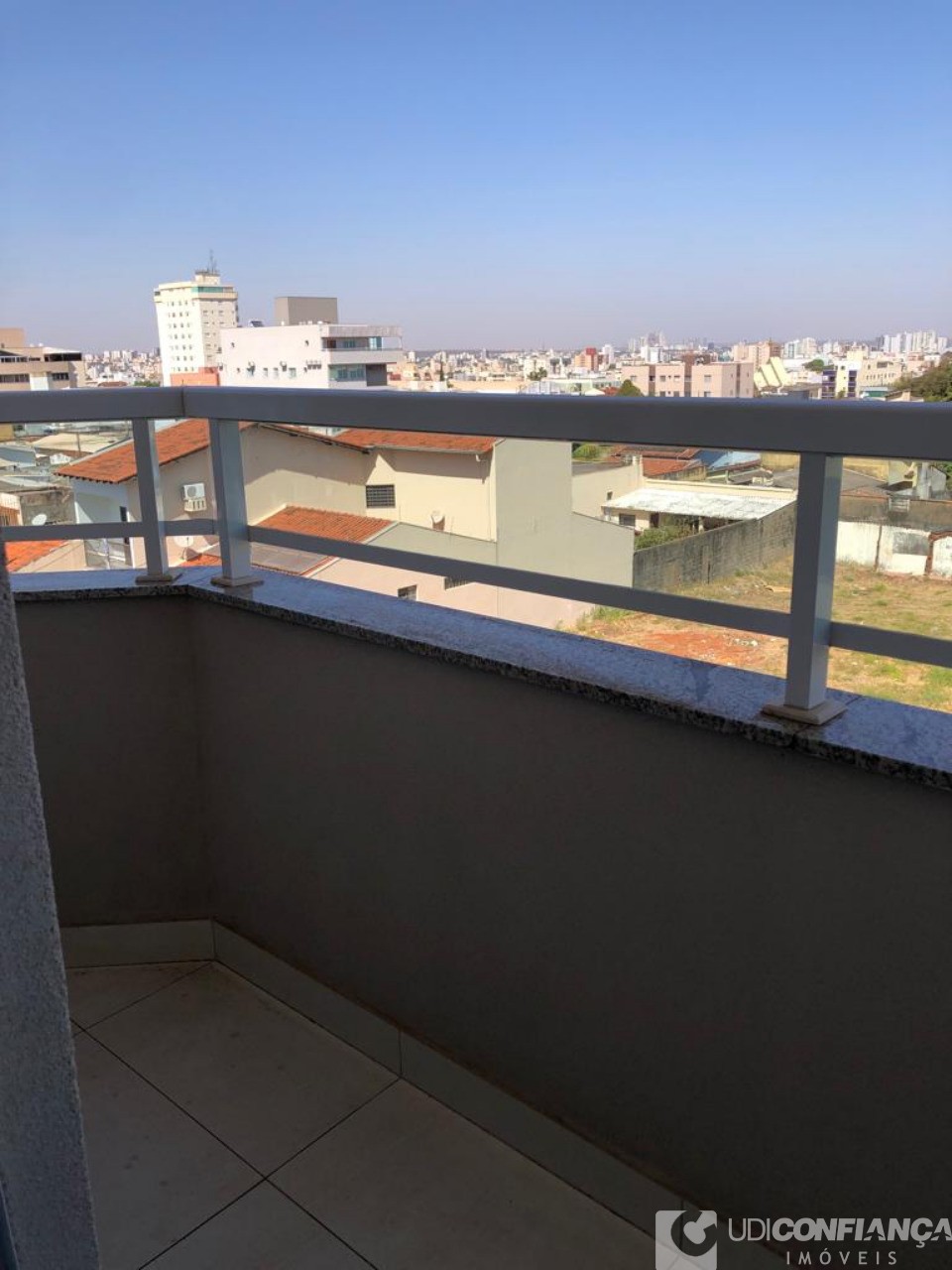 Apartamento à venda com 3 quartos, 100m² - Foto 26