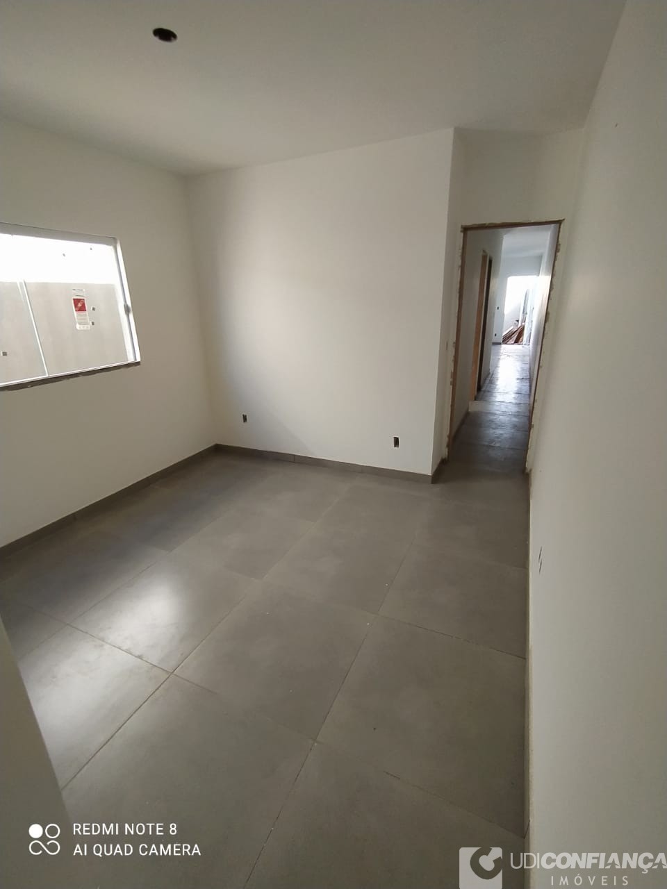 Casa à venda com 2 quartos, 65m² - Foto 14