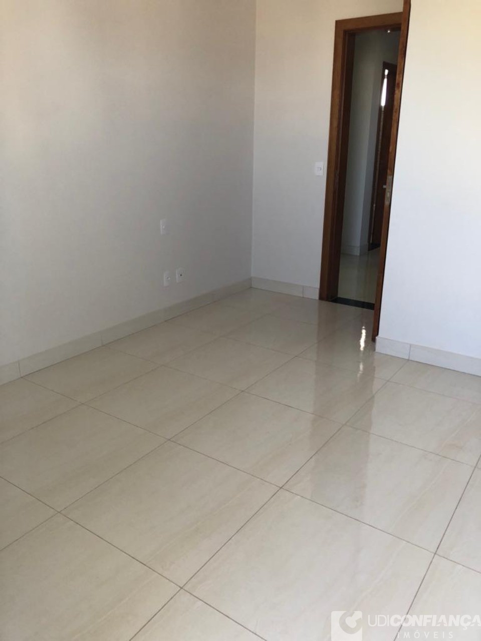 Apartamento à venda com 3 quartos, 100m² - Foto 28