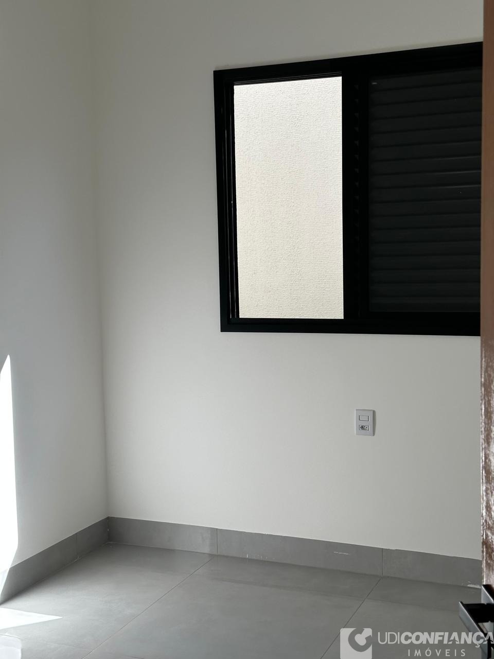 Casa à venda com 3 quartos, 250m² - Foto 21