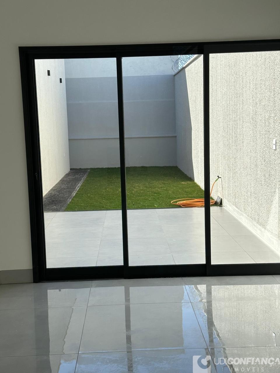 Casa à venda com 3 quartos, 250m² - Foto 12