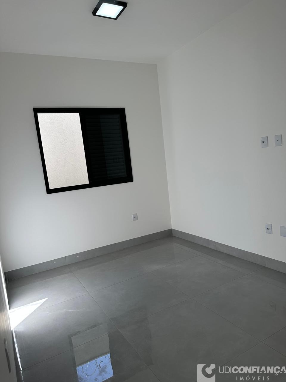 Casa à venda com 3 quartos, 250m² - Foto 26