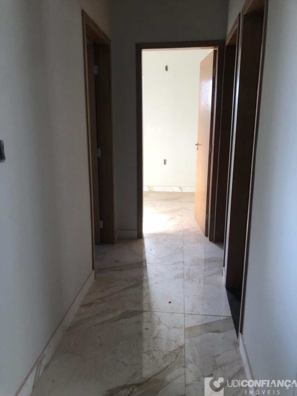 Apartamento à venda com 3 quartos, 71m² - Foto 8