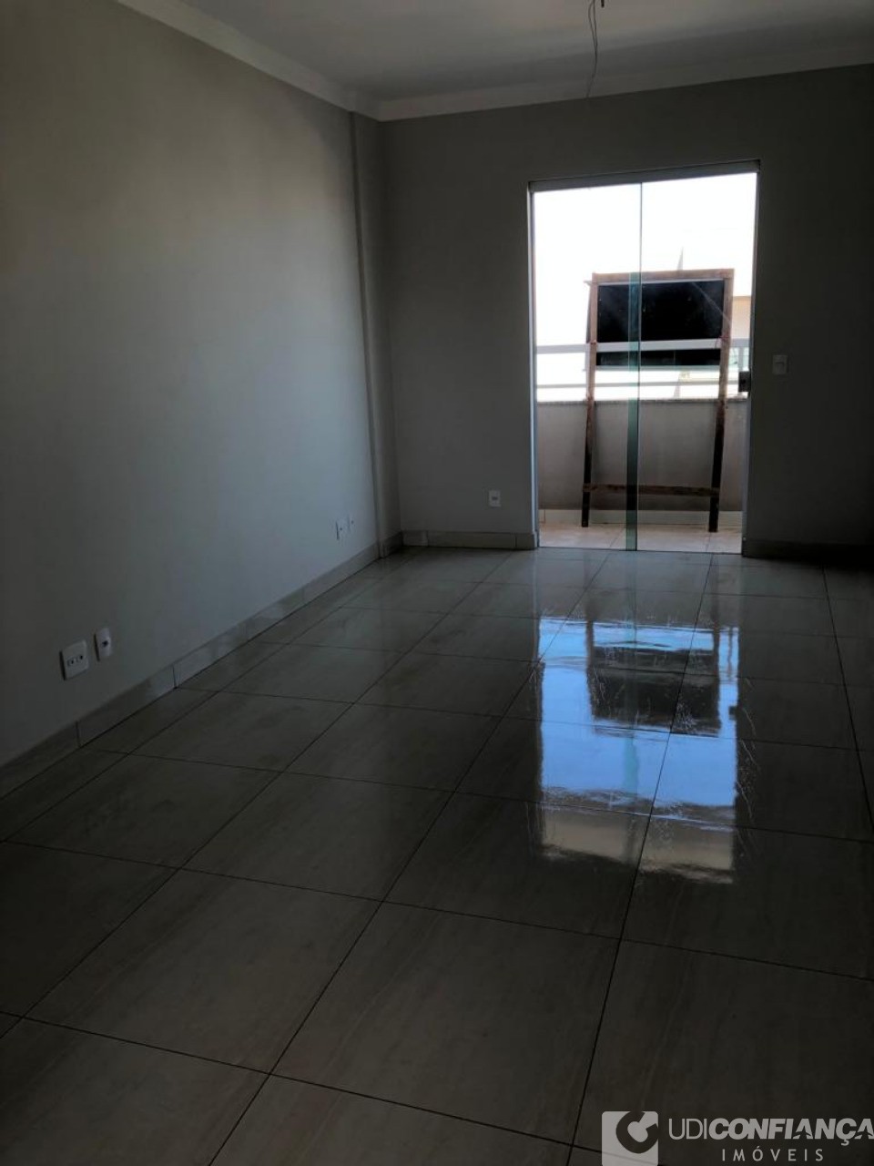 Apartamento à venda com 3 quartos, 100m² - Foto 11