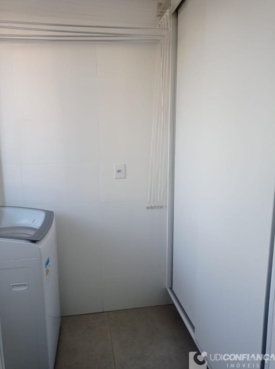 Apartamento à venda com 3 quartos, 90m² - Foto 9