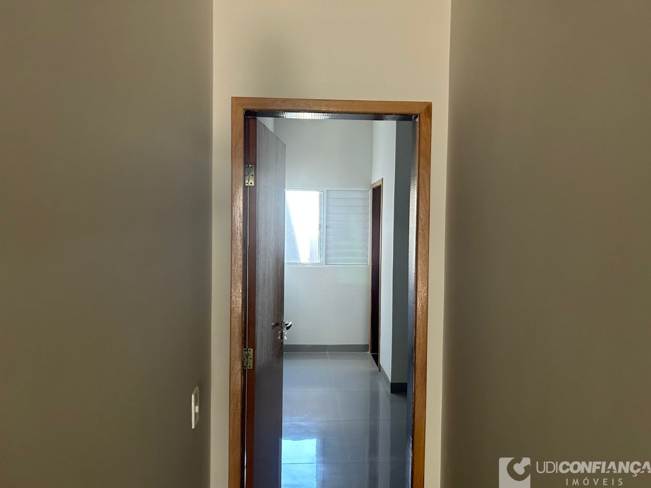 Casa à venda com 2 quartos, 58m² - Foto 10