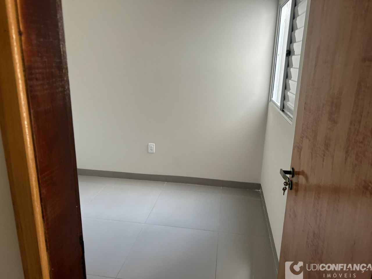 Casa à venda com 2 quartos, 58m² - Foto 8