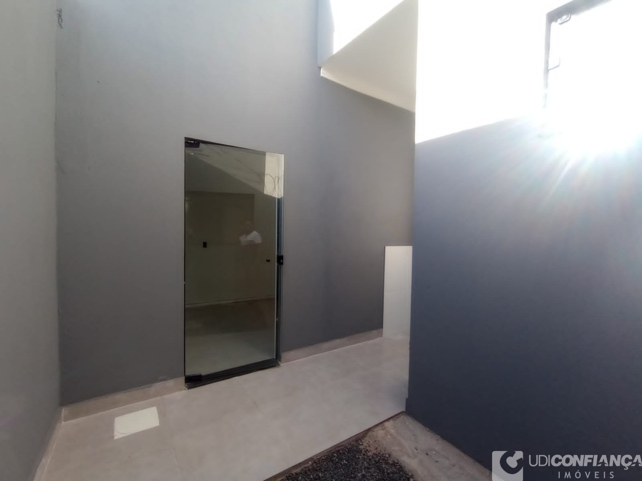 Casa à venda com 3 quartos, 75m² - Foto 14