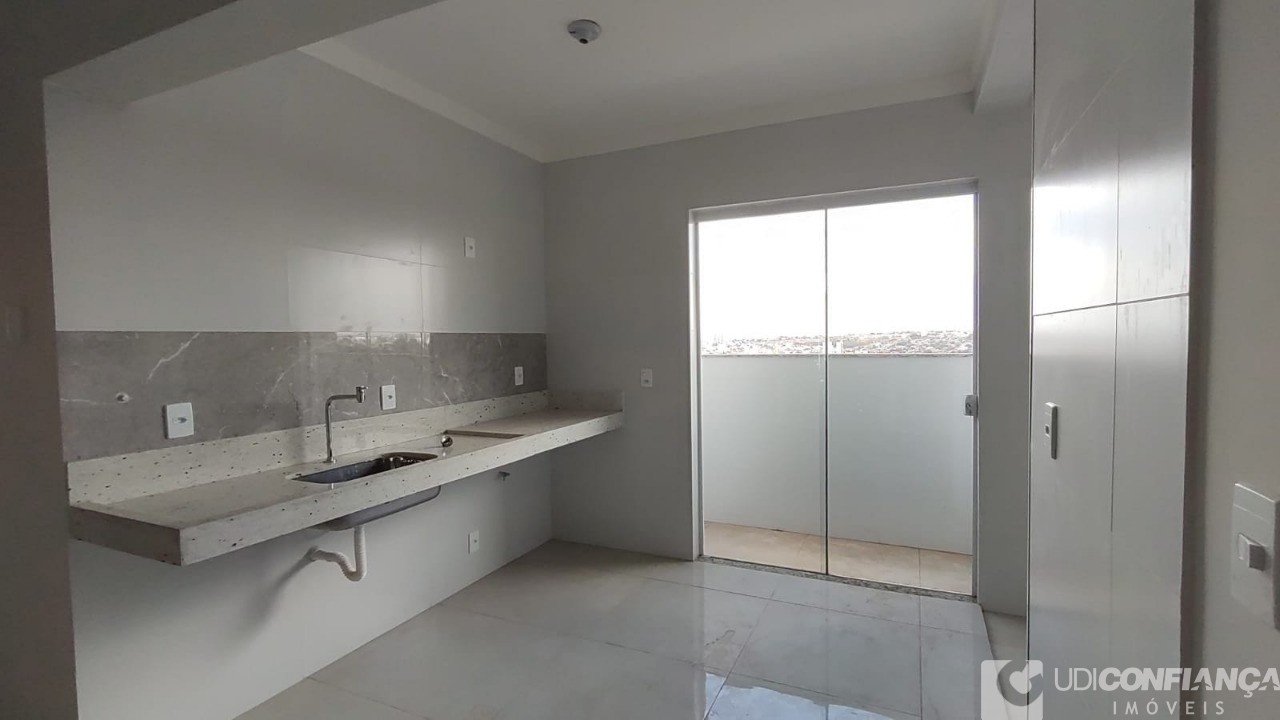 Apartamento à venda com 2 quartos, 51m² - Foto 9