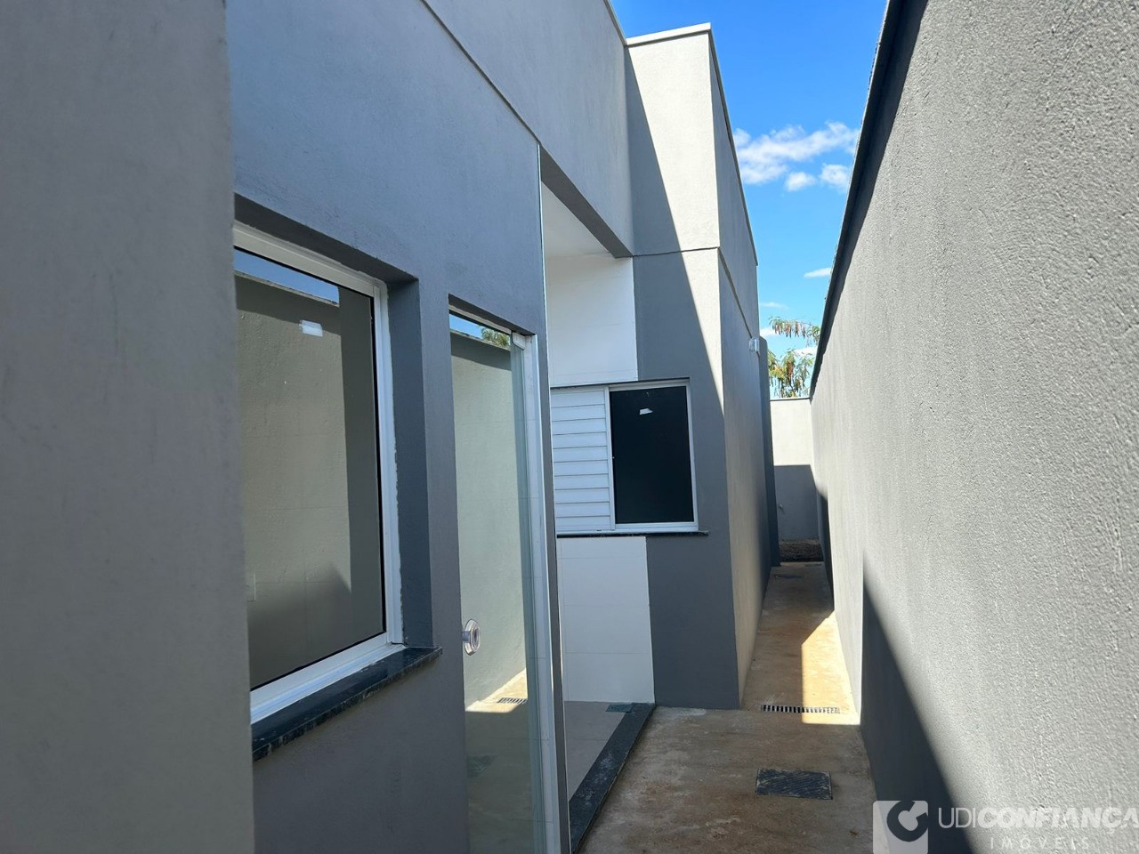 Casa à venda com 2 quartos, 58m² - Foto 19