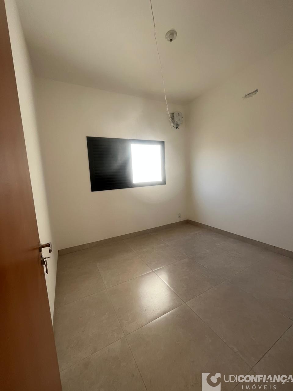 Casa à venda com 2 quartos, 63m² - Foto 11