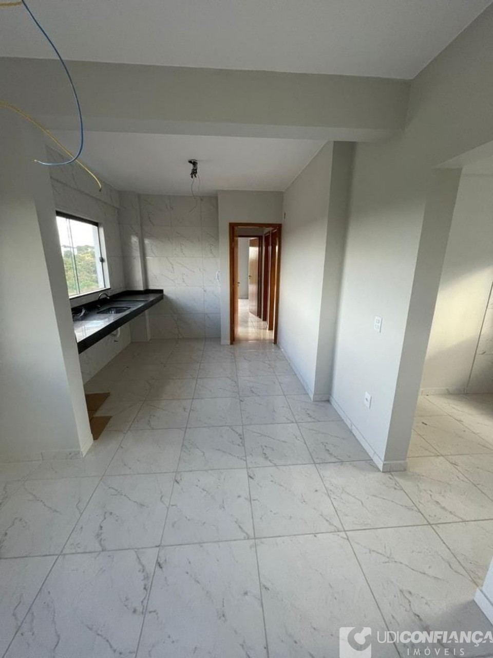 Apartamento à venda com 2 quartos, 71m² - Foto 8