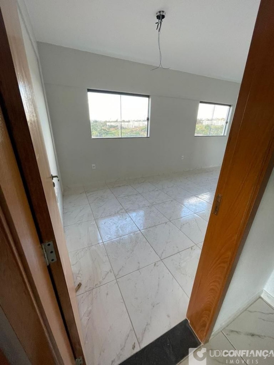 Apartamento à venda com 2 quartos, 71m² - Foto 12